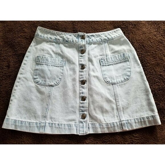 Forever 21 Denim Button Down Skirt Light Wash Blue Women's/Junior Size (S) - Picture 1 of 6